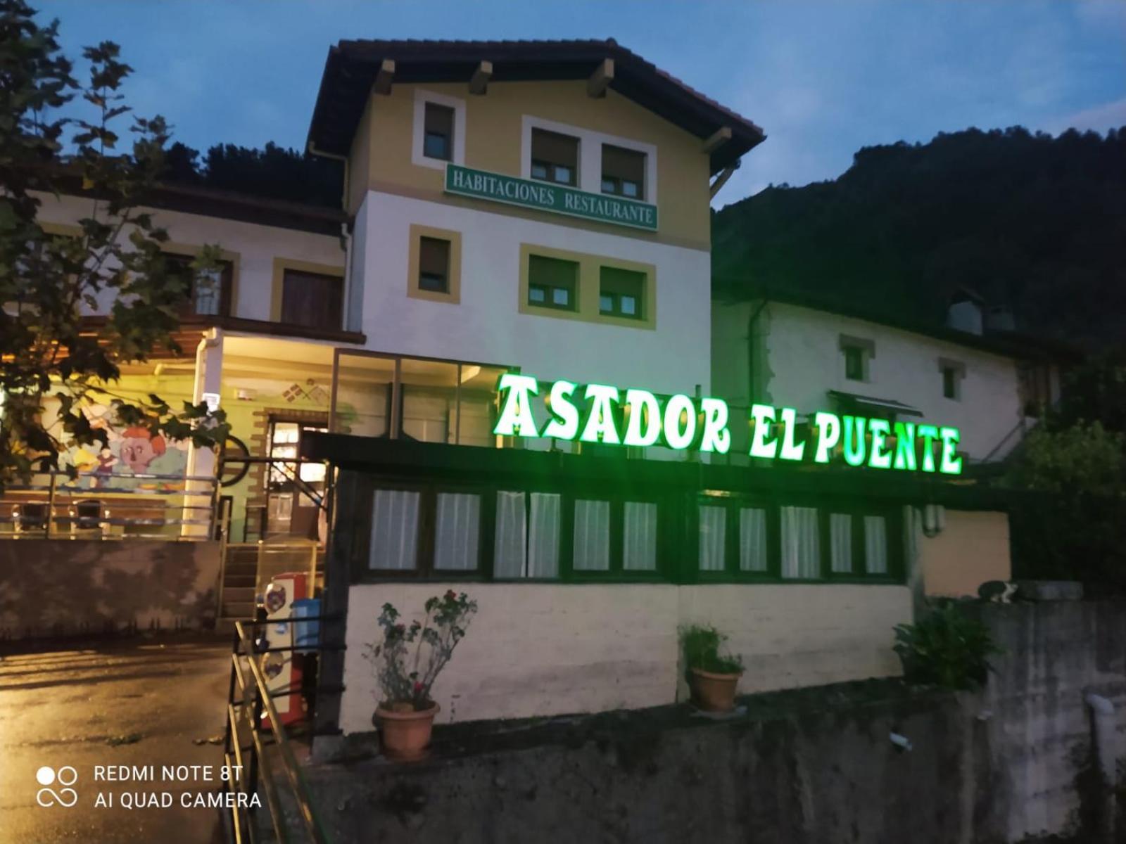 Habitaciones Restaurante Asador El Puente Galdames San Pedro de Galdames Exterior photo